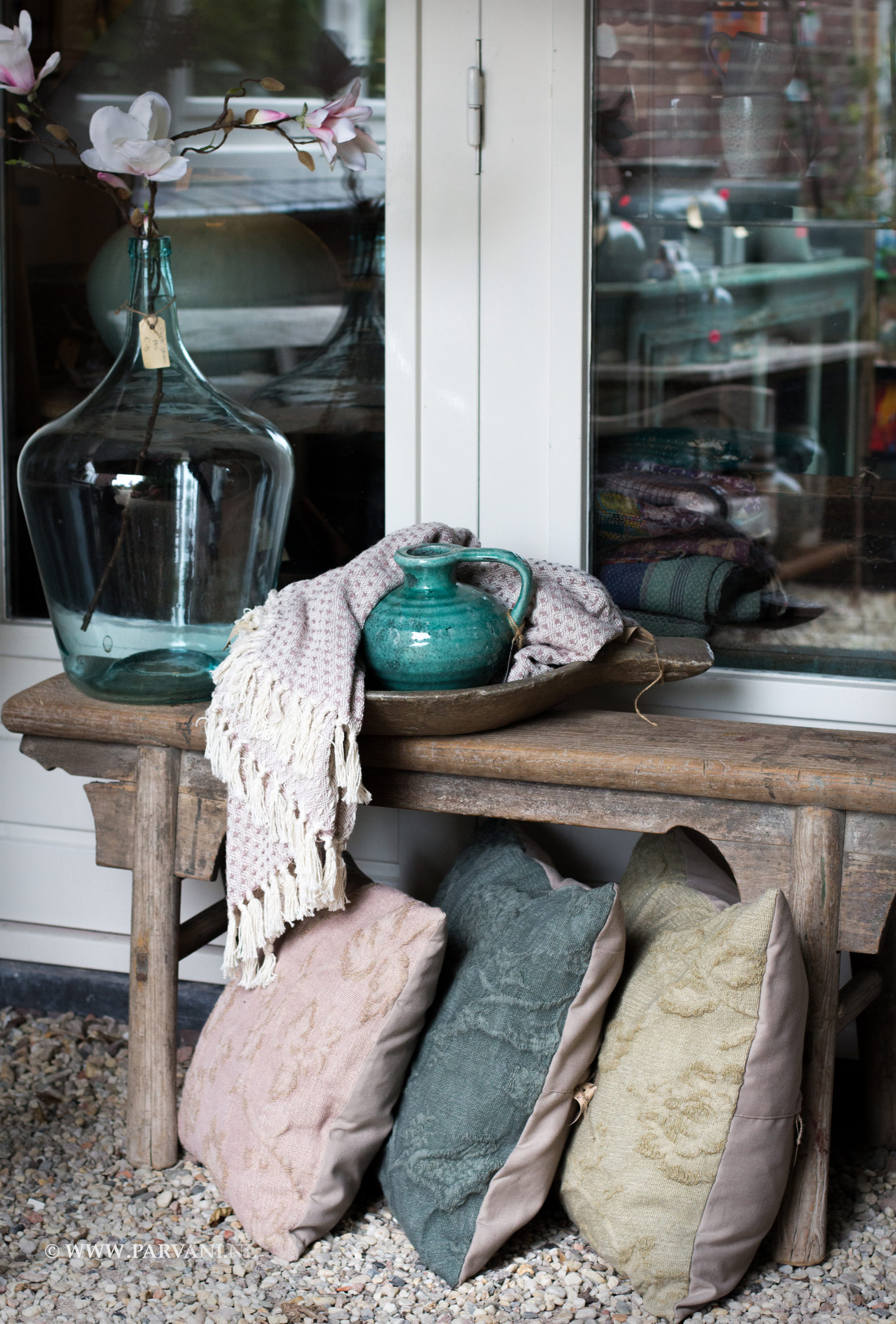 Chinees-bankje-oud-hout