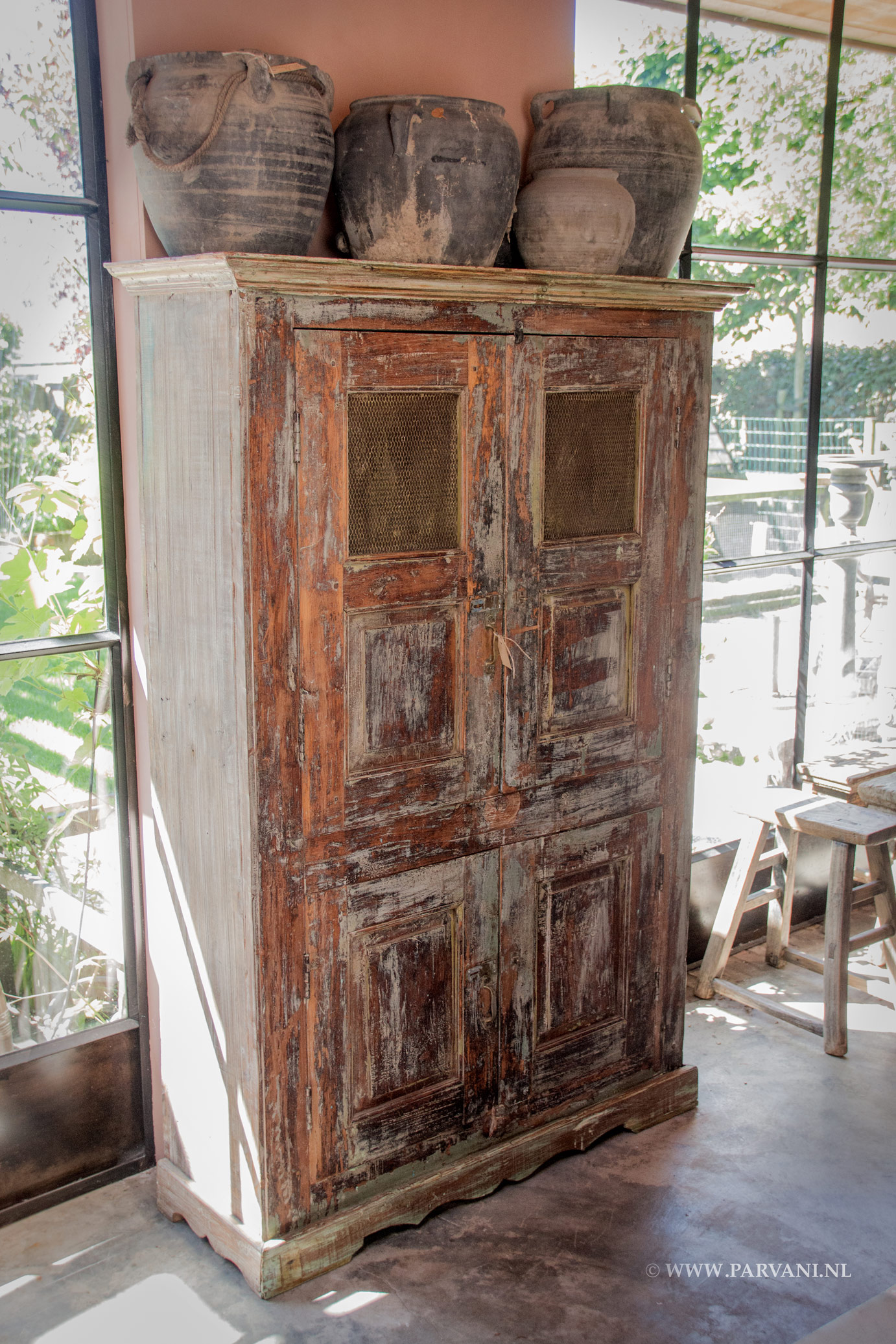 India-kast-groen-naturel