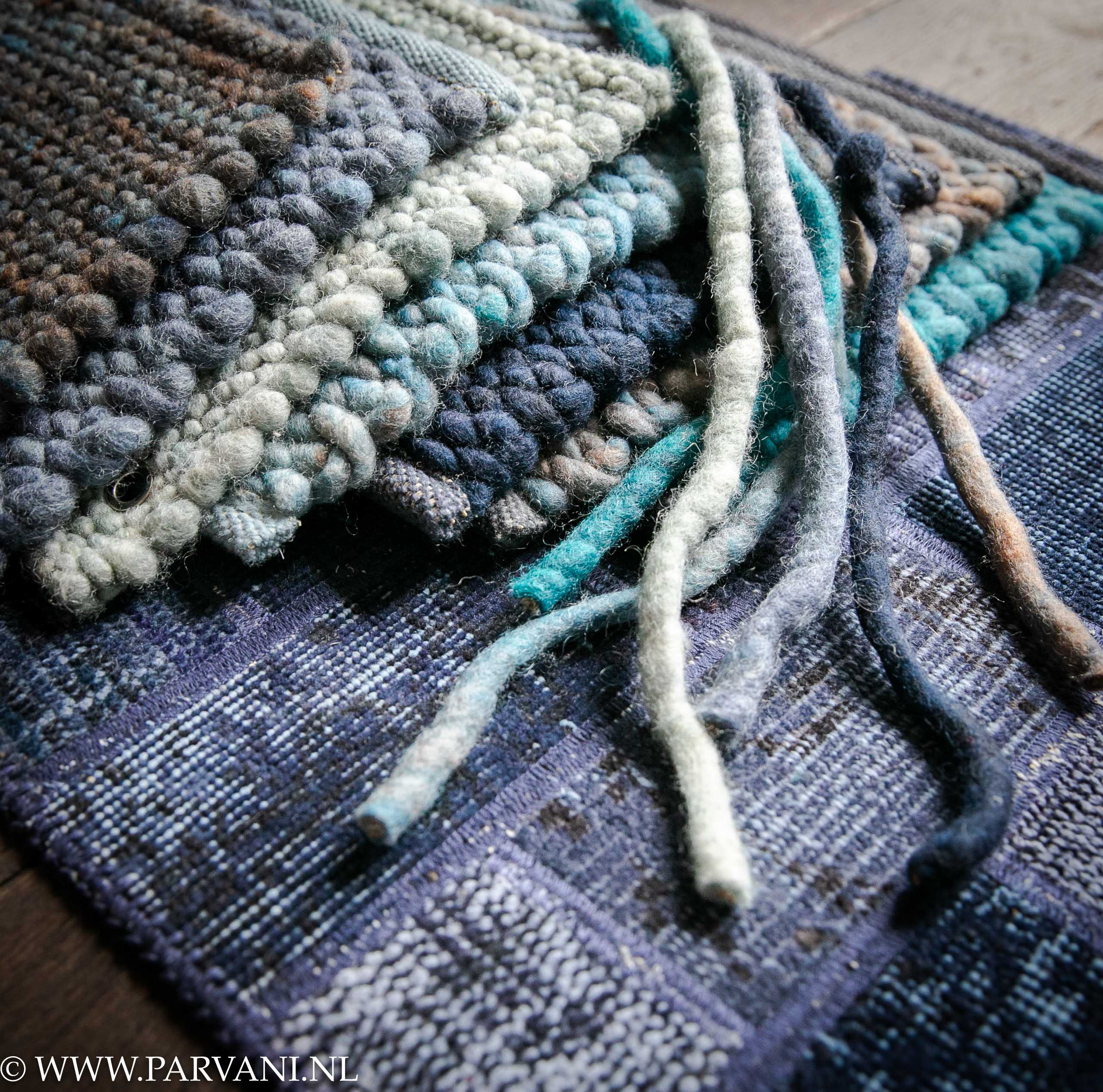 Wollen vloerkleed op maat vintage patchwork blauw groene kleuren